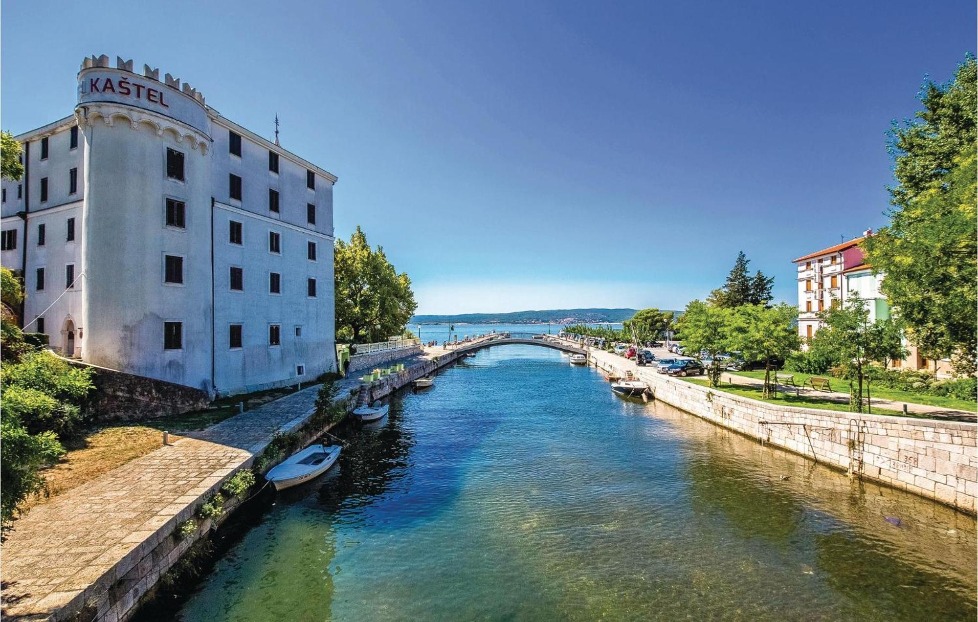 Cozy Apartment In Crikvenica With House Sea View المظهر الخارجي الصورة